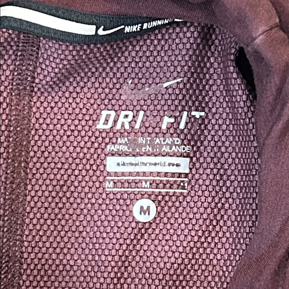 Nike Burgundy Dri Fit LongSleeve Top. Size M. EUC - Picture 2 of 6